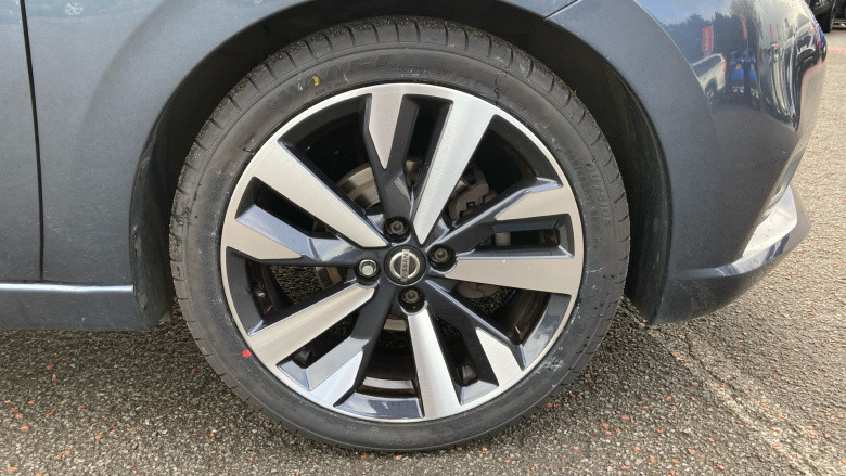 Nissan Micra 1.0 IG-T 92 Tekna 5dr CVT Petrol Hatchback